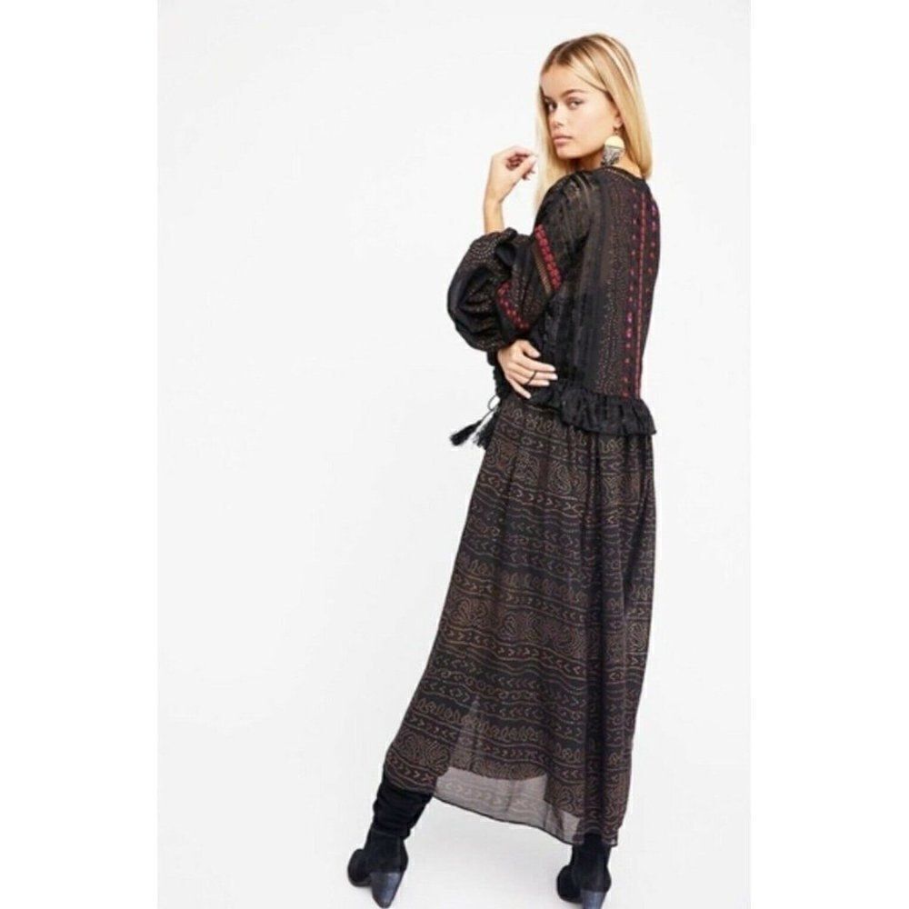 NEW FREE PEOPLE  STARRY NIGHT EMBROIDERED DRESS - Picture 3 of 4